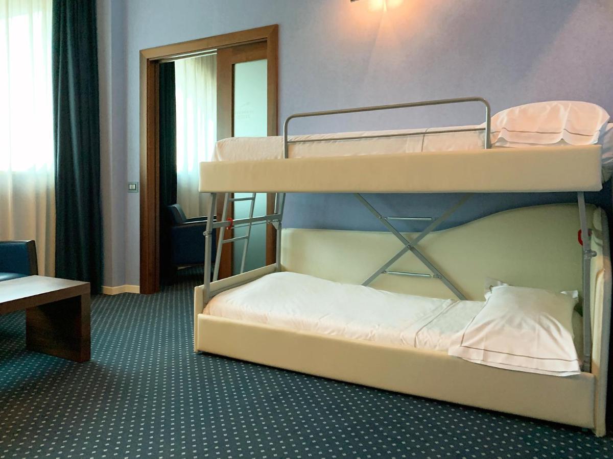 Guglielmotel Брембате Екстер'єр фото