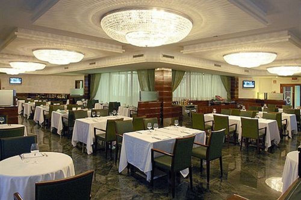 Guglielmotel Брембате Екстер'єр фото