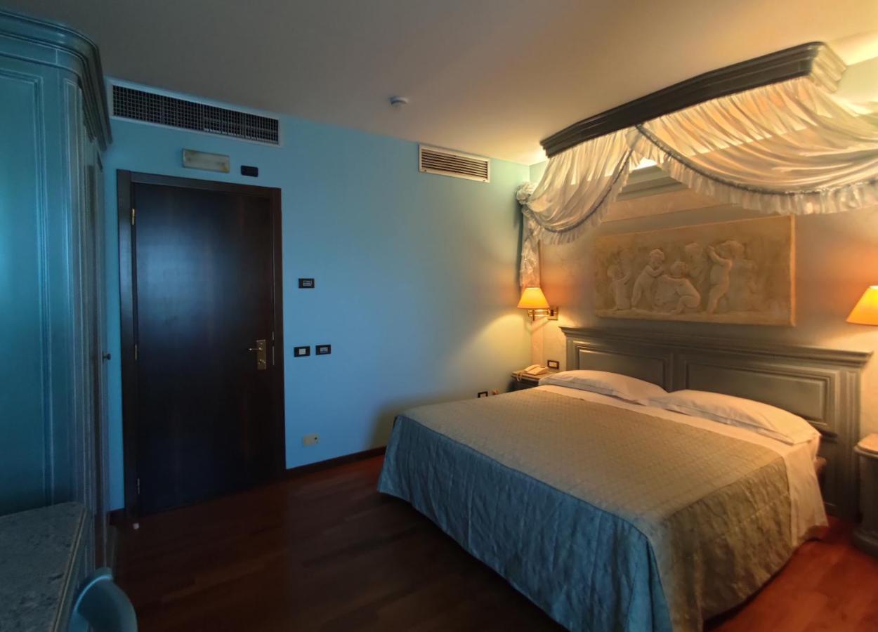 Guglielmotel Брембате Екстер'єр фото